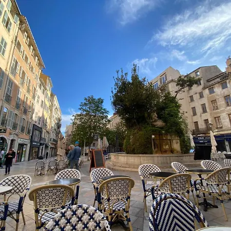 Апартаменты Le Logis Du Soleil Тулон